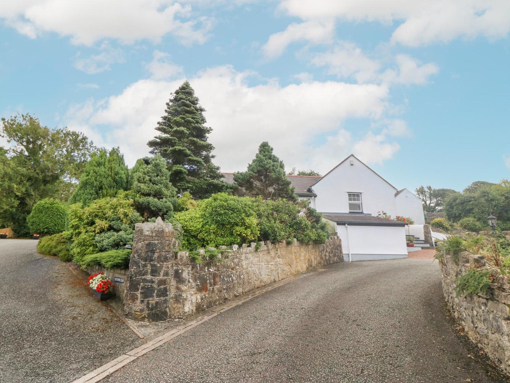 Bwthyn Clai Villa Llangefni Buitenkant foto